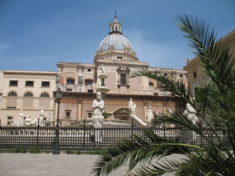 PALERME - Fontaine Pretoria (3).jpg